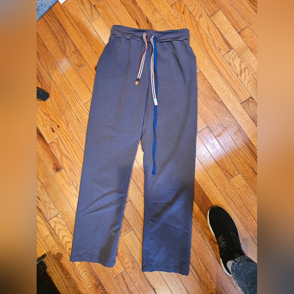 Scrub pant